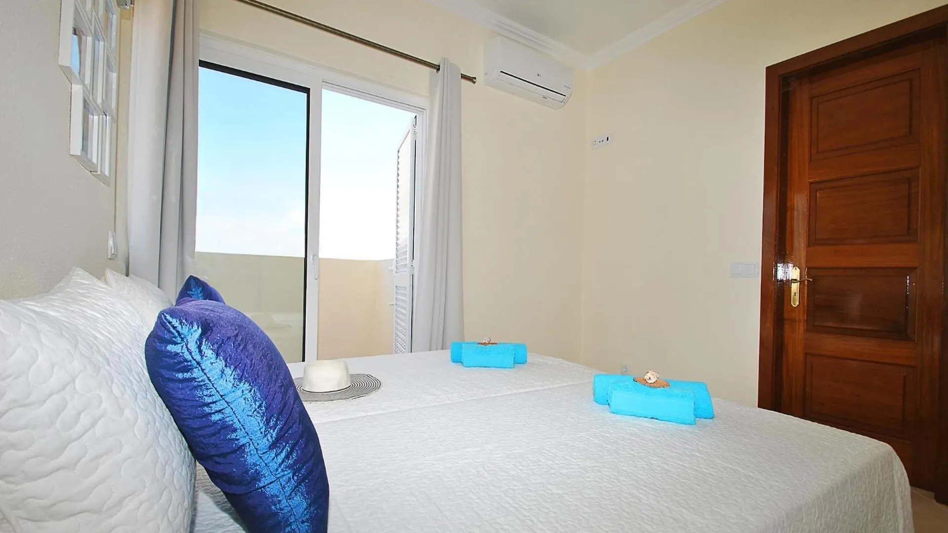 Villa With Heatable Pool Albufeira